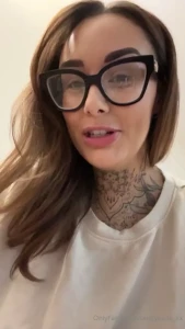 Are you going to show me babe
