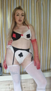 To all who crave submission your mistress is ready to play will you part 1