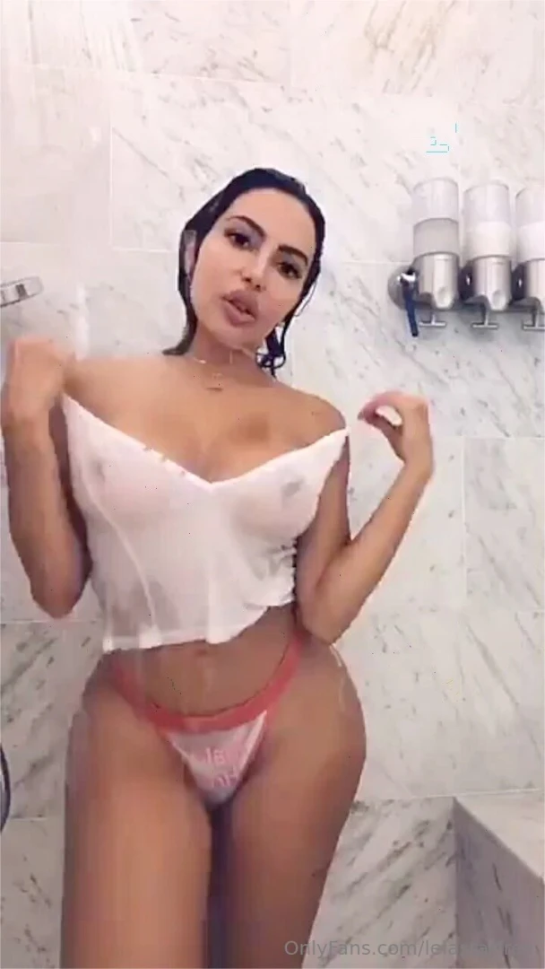 Can u imagine taking a hot shower with me 