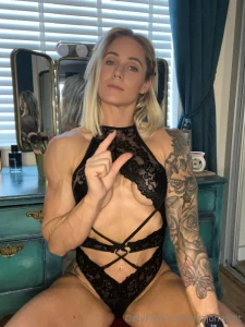 Which is your favourite outfit 1 2 3 or 4 part 1