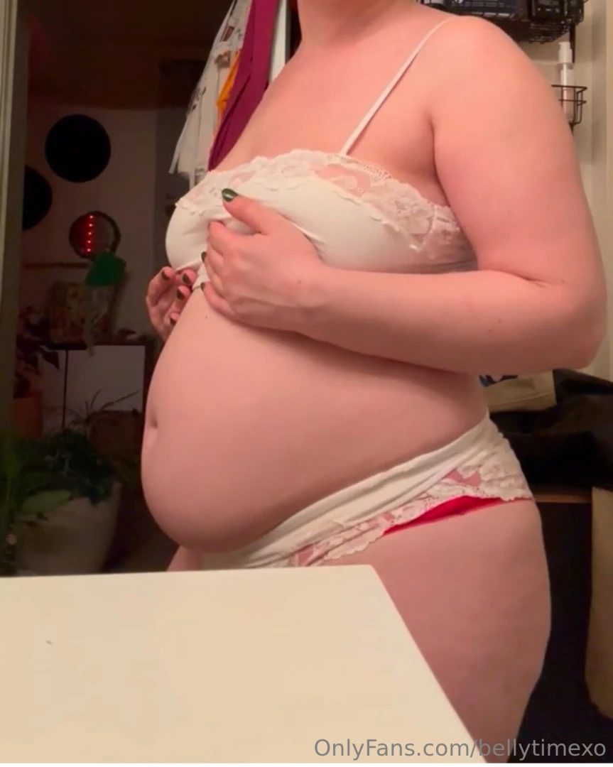 My belly hang is getting so wild 