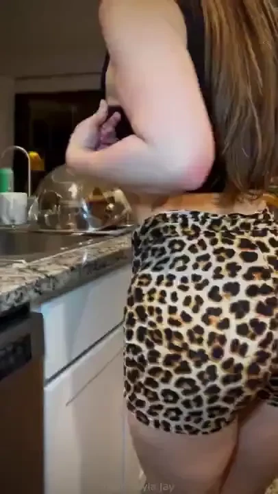 Need some help in the kitchen wya 