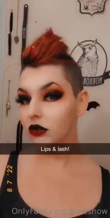 Full makeup look what do you think 