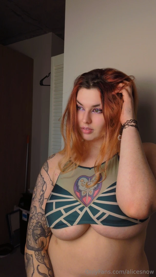 My eyes say behave my outfit says don t 