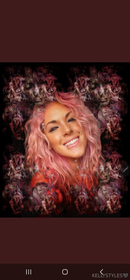 Monday funday i had my first ever fan art made of me these are 