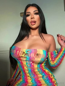 Kinda bored who s horny