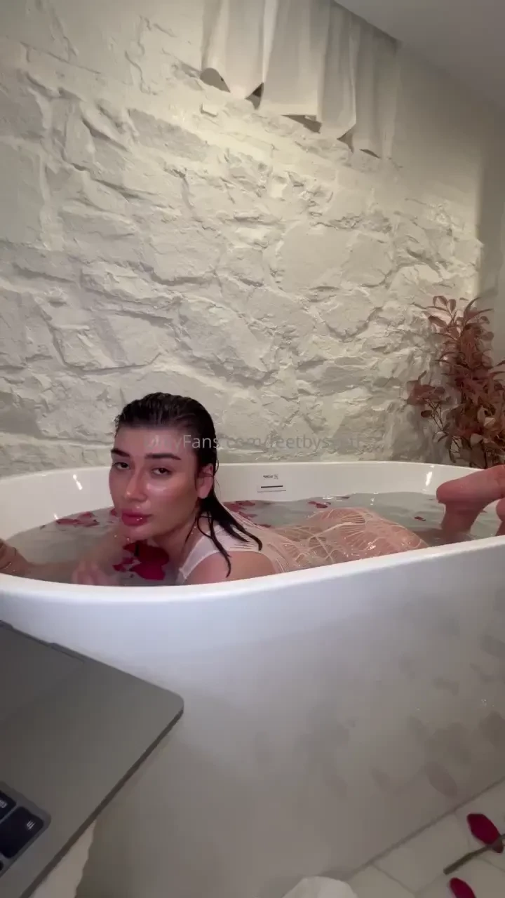 Make love to me in this tub part 6 