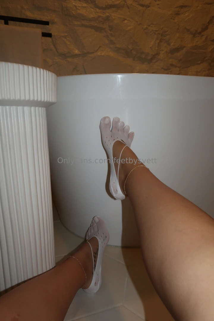 Y all like sock panties 