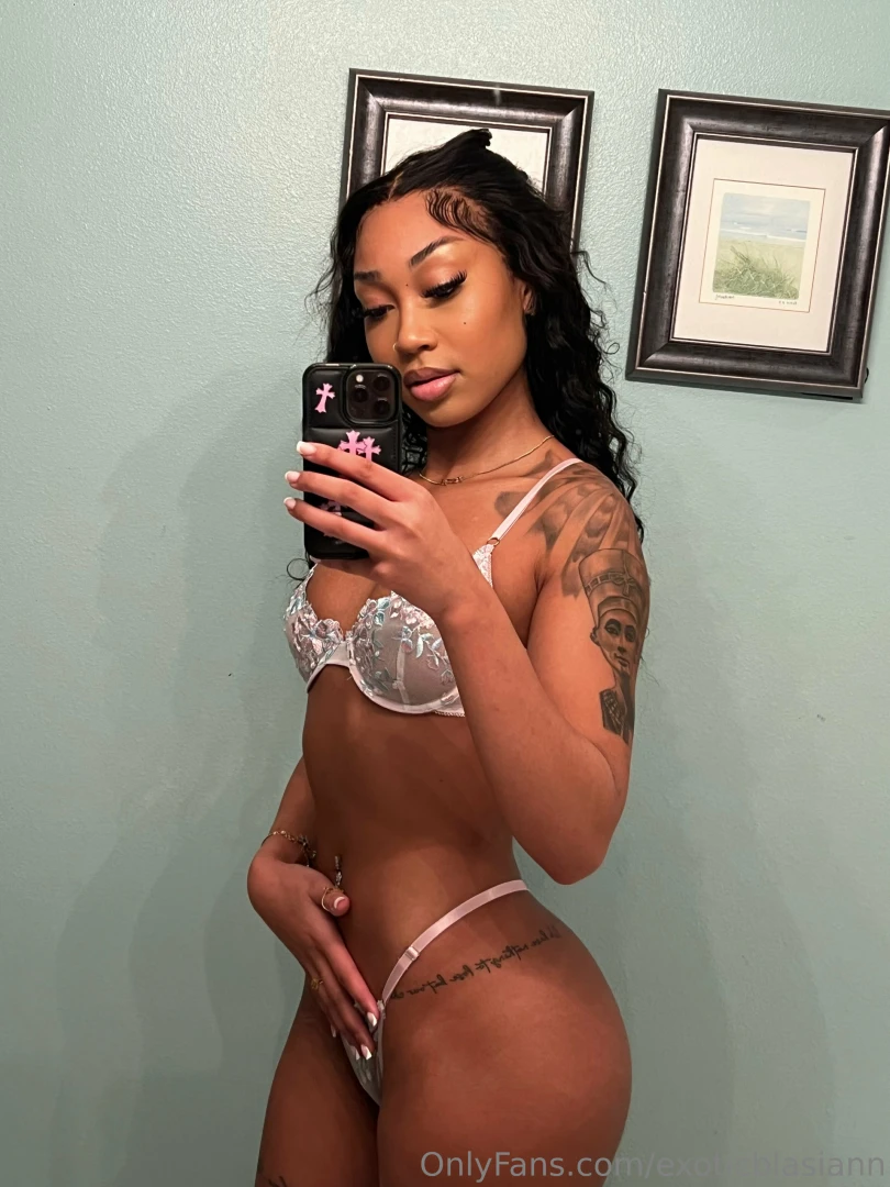 I m out of the shower and in a good mood for dialog will you keep me 