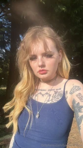 I post loads of collab content on all my pages btw barbwirefindomme