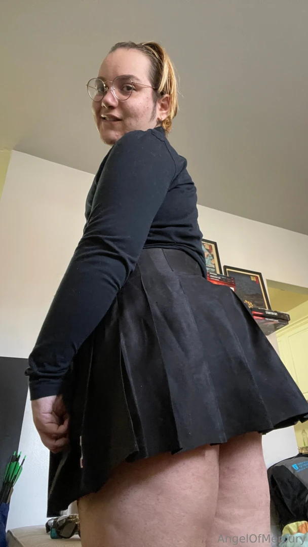 Wanna see under the skirt part 2 