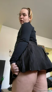 Wanna see under the skirt part 1