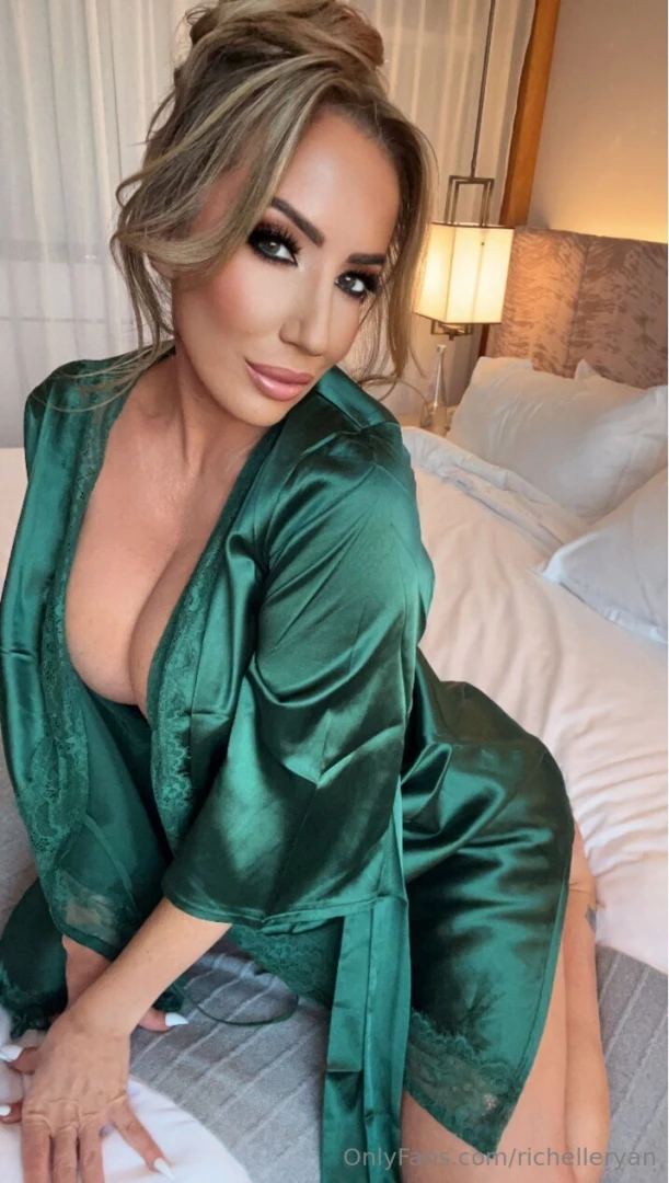 Rise and shine i know you re waiting for me to drop this robe 