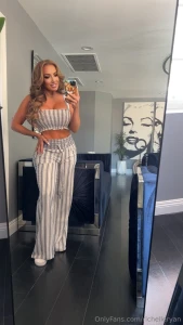 If you show some love on this post i ll make your day a little more