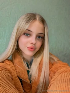Stop scrolling smiley queen ladyperffection is for playing dirty truth part 78