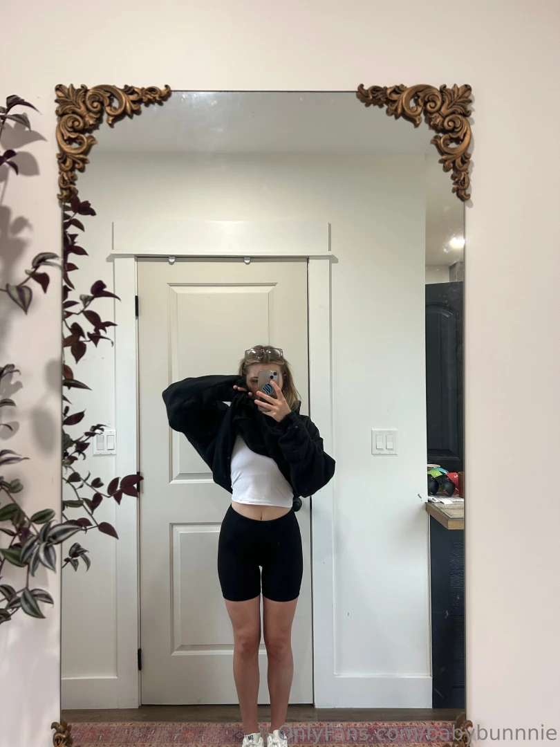 Hiii i know i ve been a lil less interactive on here over the last few 
