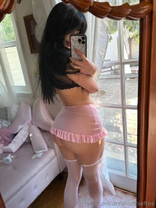 I rlly like this outfit what do u guys think