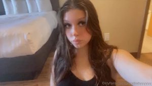 Scroll if u wanna see what my camera roll looks like when i try to part 6