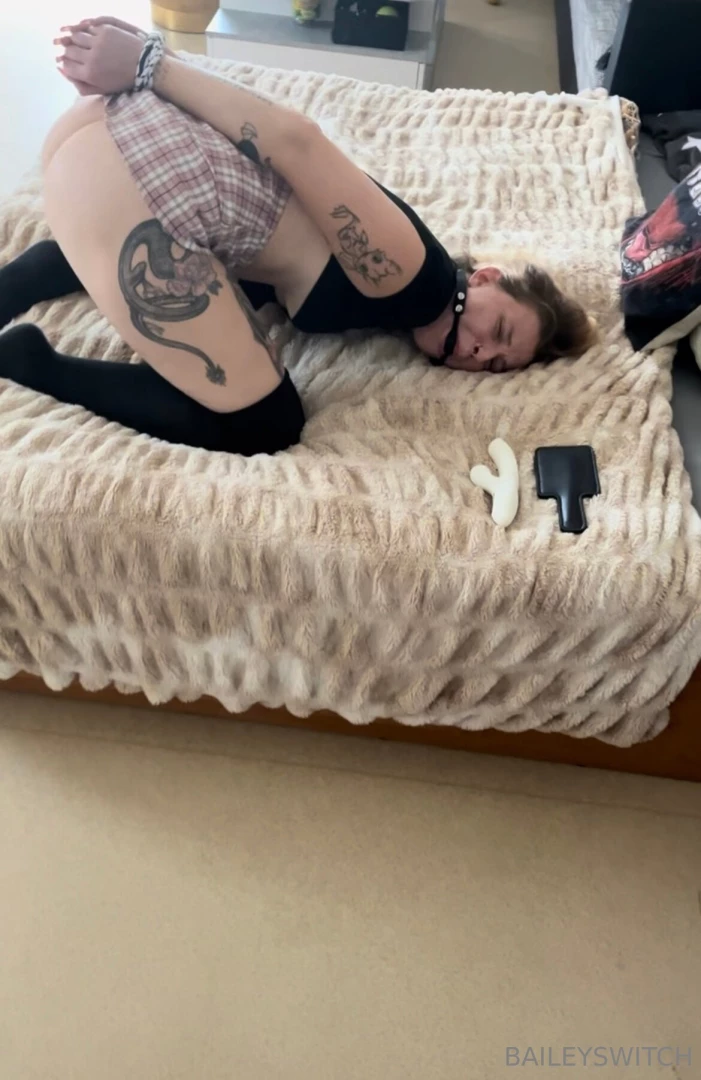 Nov drsn porno video ke koupi sv zan a bezmocn trest na tvrd mi dery 