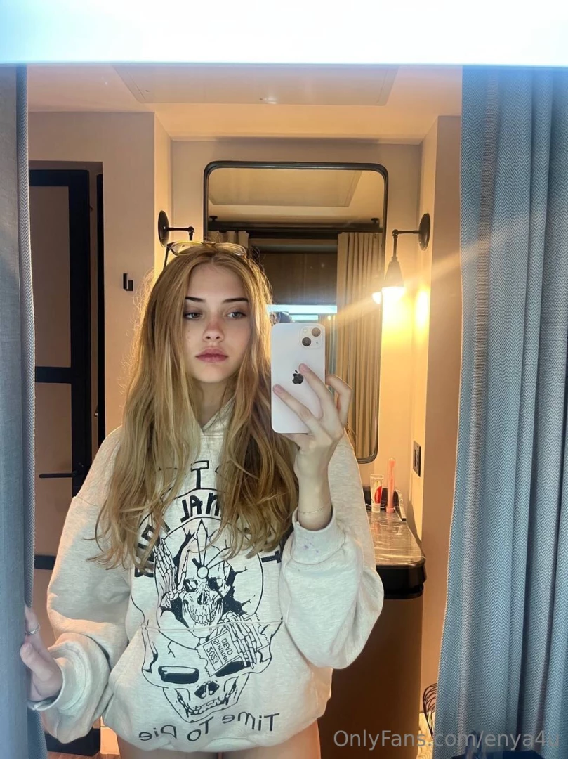 Creampie central taking his 9 inch dick as deep as i can i can t 