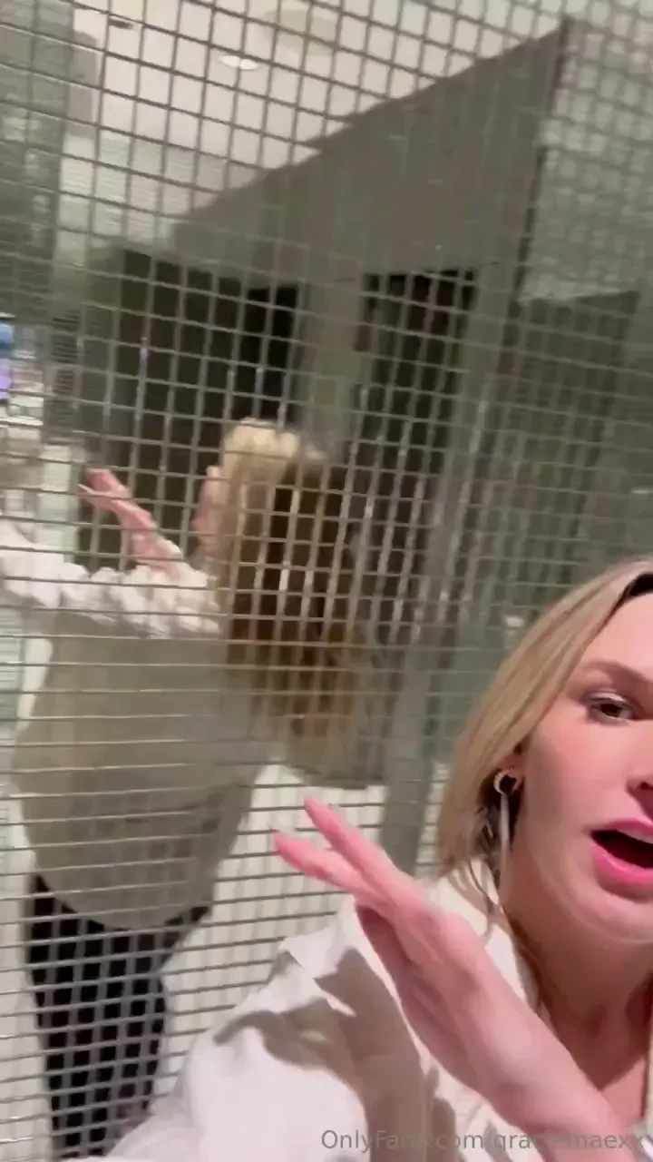 Did someone say titty tuesday with a bathroom titty flash i just loved 