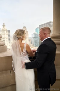 Eeeepppp my man is so handsome and my booty looks gooooooooooood part 2