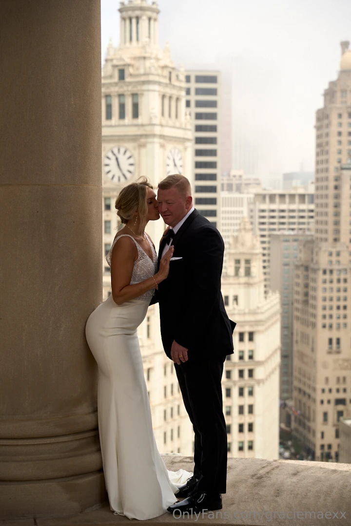 Eeeepppp my man is so handsome and my booty looks gooooooooooood part 3 