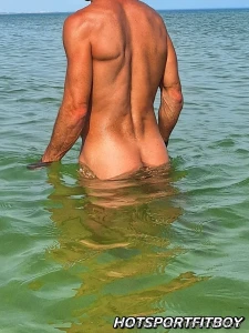 Would you like to join me in the beach