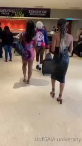 Entry into exxxotica miami 2021 w professor_gaia queenjanine99 amp part 1