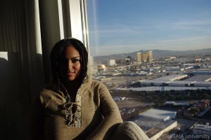 Bring back no pants parties part 2