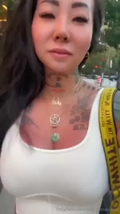 Wanna join me for a walk in the city 