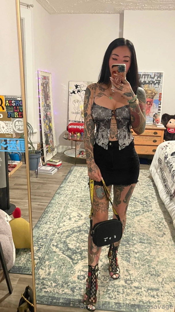 Be honest how do i look in this outfit 