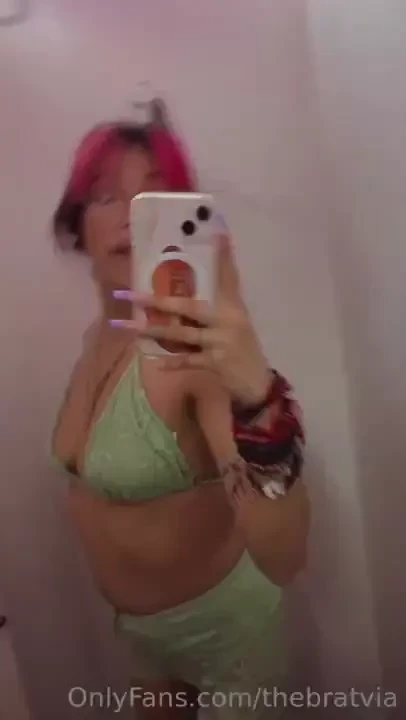 Being naughty in the fitting room 