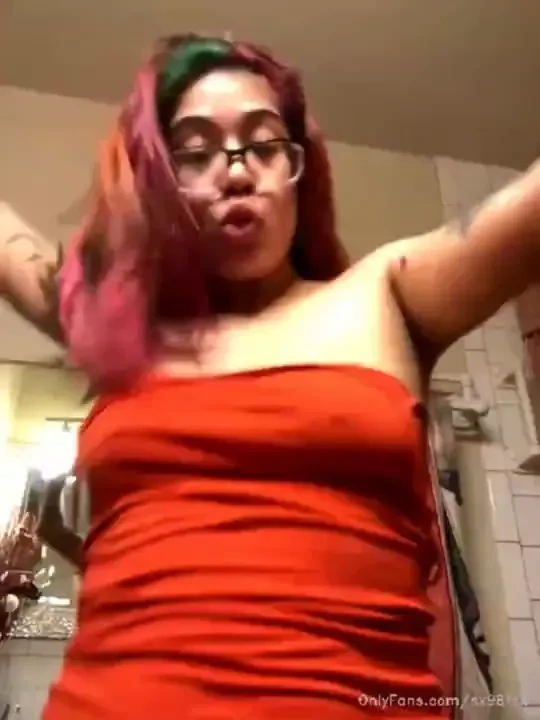 Stream started at 07 31 2020 06 59 pm showeringggggg yakkkkk 