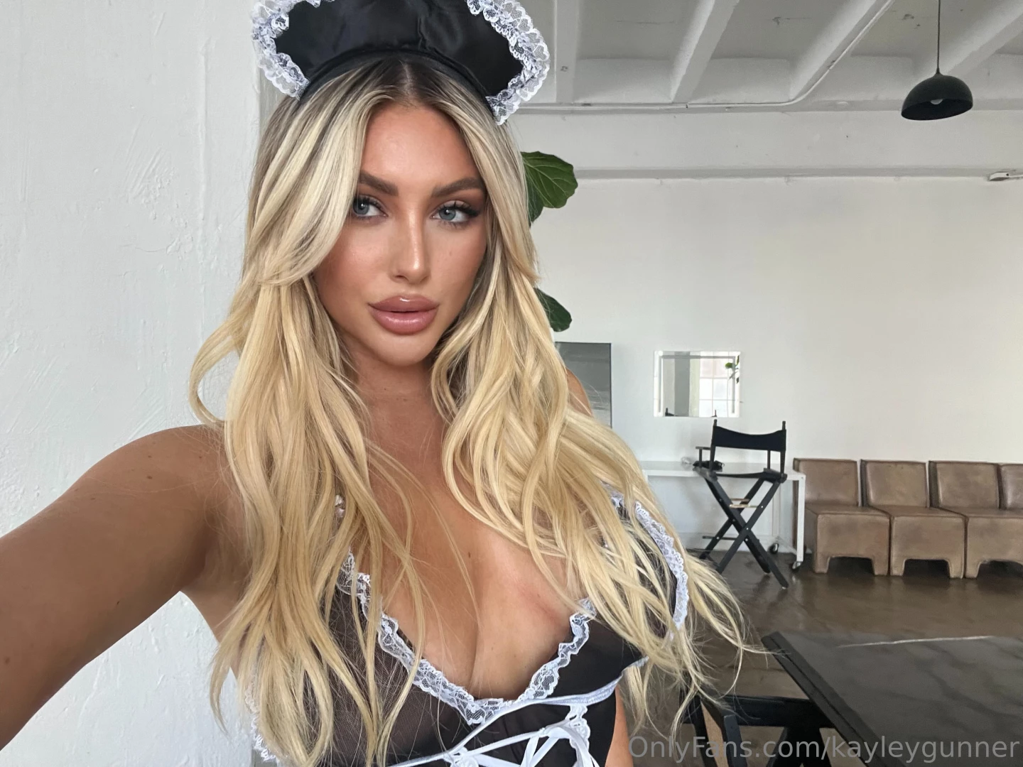 Your horny maid service at your service 