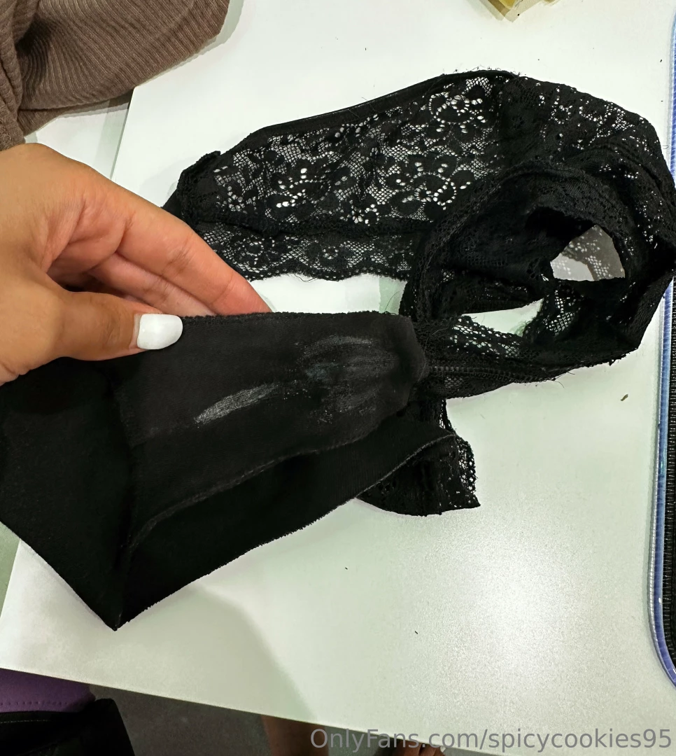 Ieri mi sono divertita tanto michele non sa niente yesterday i had so 