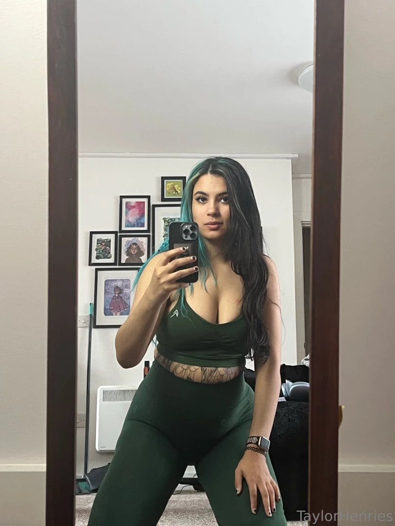 Do you wanna say hello to my kitty 