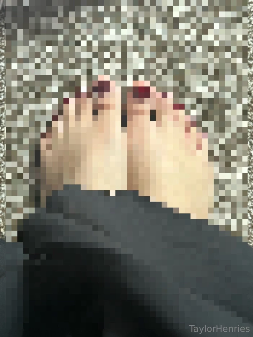 Red toe nails part 1 