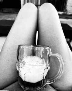 Esk pivo hokej a holky