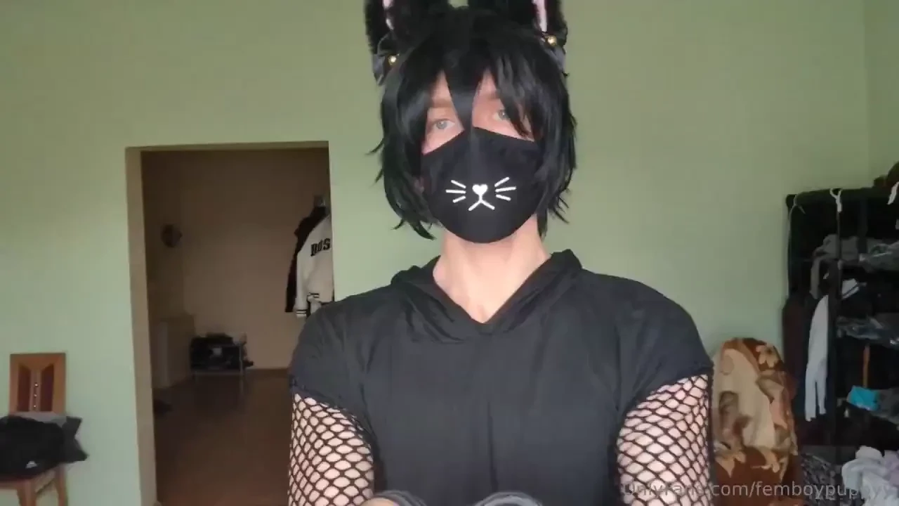 Pov you call me cute and i kiss you suck your cock expose my tummy 