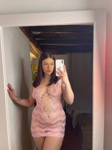 Oh no i think my dress is see through what a shame