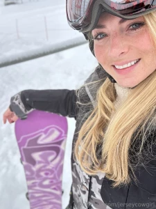 Throwback to when i learnt to snowboard part 1