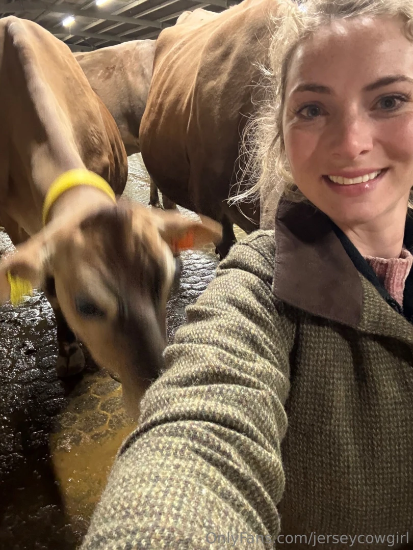 Who is ready for the weekend we are 