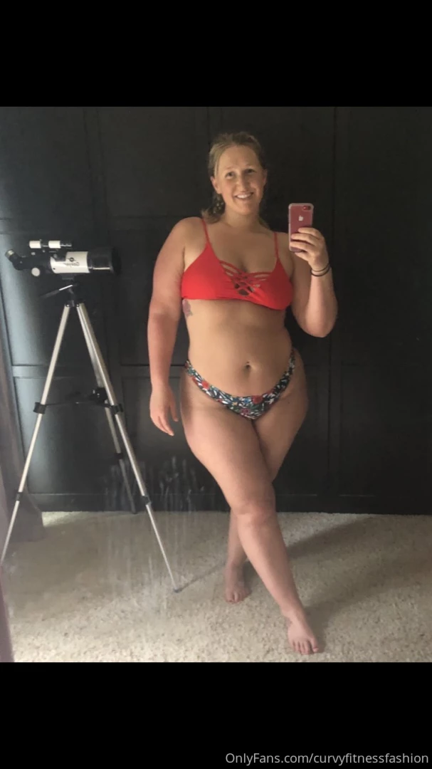 I am addicted to bikinis 