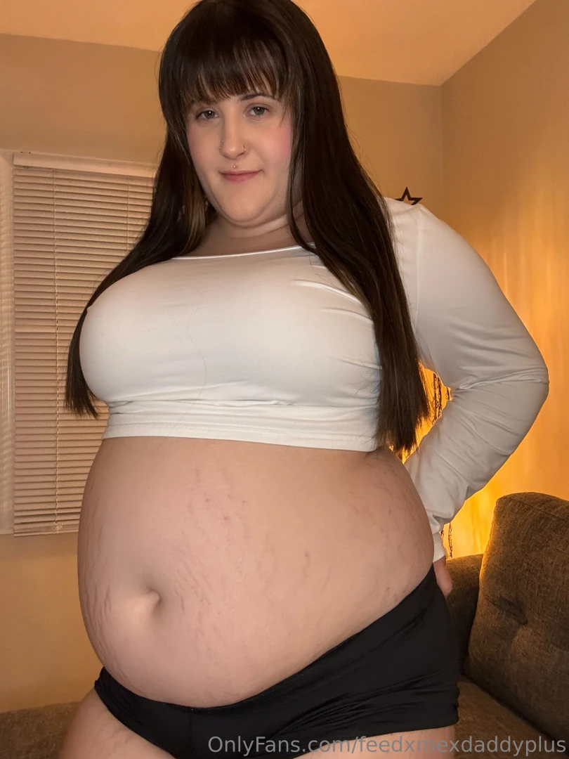 Looking to be someone s fat gf superrrr sexy strip vid dropping in the part 10 