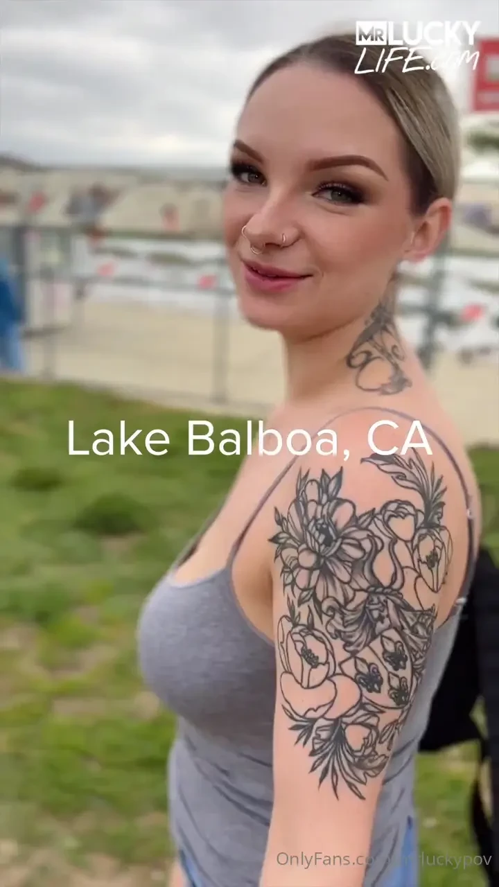 New mrluckylife scene lilith doesn t need a life vest demon fatale 