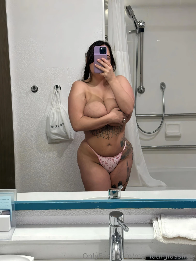 Join ms hourglass tonight for hundreds of nudes and videos posted 