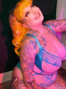 Quickest guy to tip 15 gets 20 videos right now in their dms