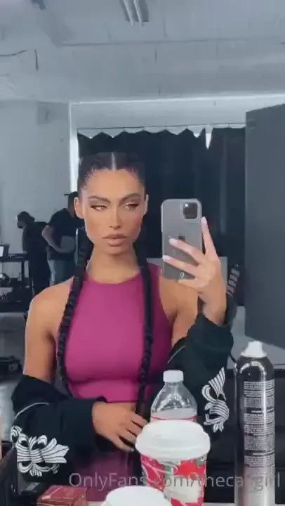 Do you like my braids daddy tip me if you do 