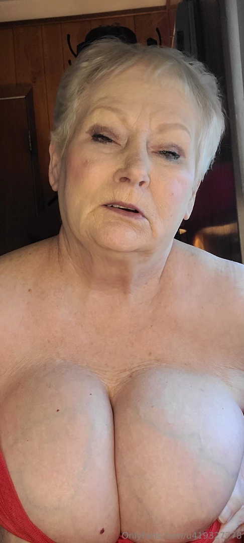 Beside my big ass titties dm me what s my most attractive feature part 3 